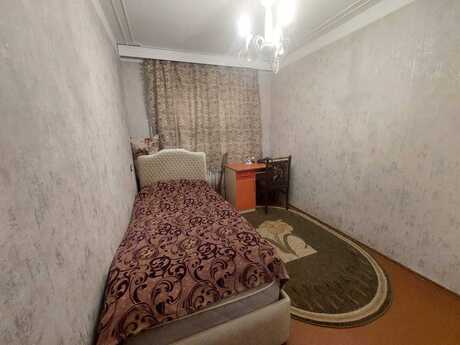 4 otaqlı köhnə tikili - Neftçilər m. - 90 m²