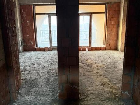 1 otaqlı yeni tikili - Bakıxanov q. - 60 m²