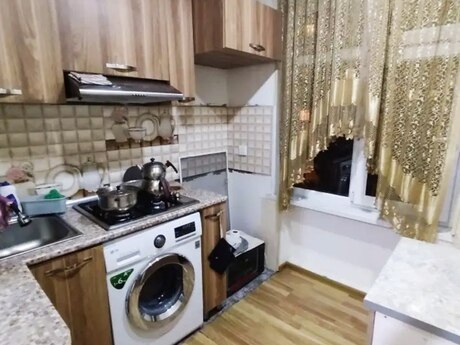 2 otaqlı köhnə tikili - Həzi Aslanov m. - 48 m²