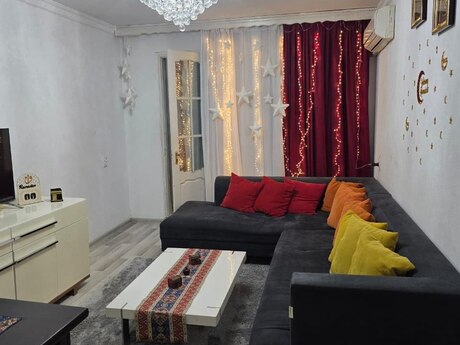2 otaqlı köhnə tikili - Xalqlar Dostluğu m. - 50 m²