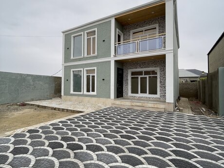 5 otaqlı həyət evi/bağ evi - Hövsan q. - 200 m²
