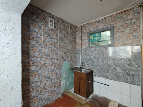 2 otaqlı köhnə tikili - Qaraçuxur q. - 60 m²