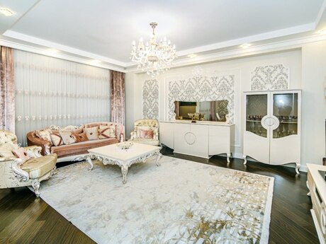 4 otaqlı yeni tikili - İçəri Şəhər m. - 240 m²