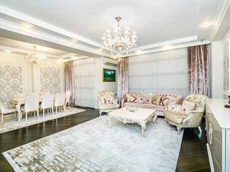 4 otaqlı yeni tikili - İçəri Şəhər m. - 240 m²