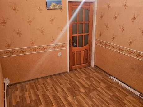 4 otaqlı köhnə tikili - Badamdar q. - 100 m²