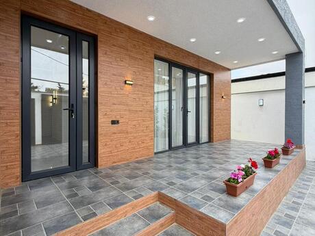 4 otaqlı həyət evi/bağ evi - Şüvəlan q. - 150 m²