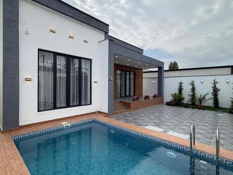 4 otaqlı həyət evi/bağ evi - Şüvəlan q. - 150 m²