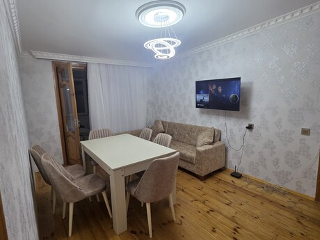 2 otaqlı köhnə tikili - İnşaatçılar m. - 60 m²