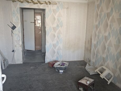1 otaqlı köhnə tikili - Elmlər Akademiyası m. - 25 m²