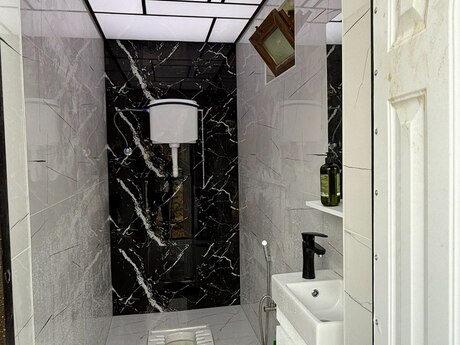 6 otaqlı həyət evi/bağ evi - Maştağa q. - 265 m²