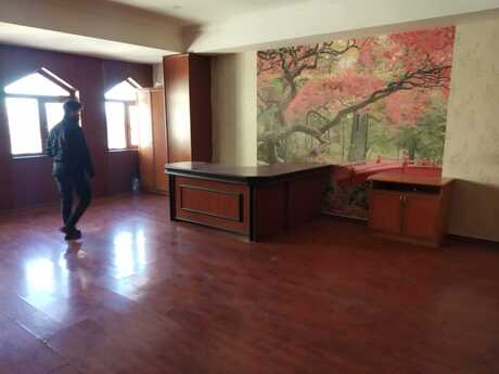 1 otaqlı ofis - Şah İsmayıl Xətai m. - 42 m²