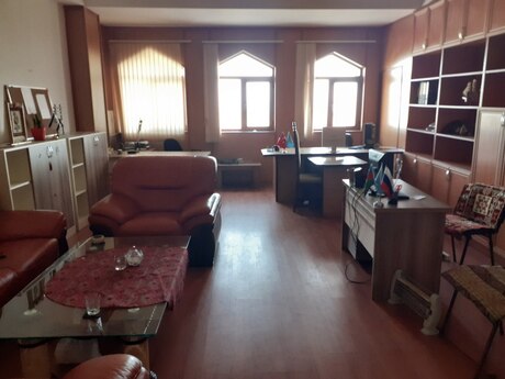 1 otaqlı ofis - Şah İsmayıl Xətai m. - 45 m²