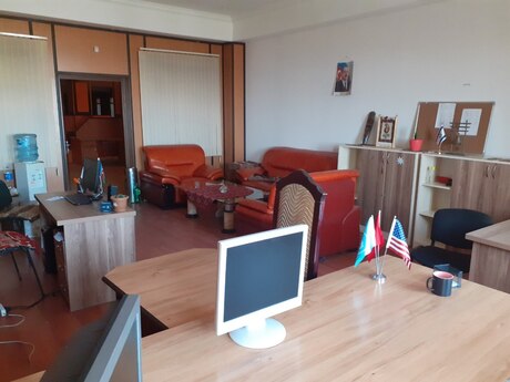 1 otaqlı ofis - Şah İsmayıl Xətai m. - 45 m²