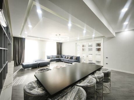 4 otaqlı mənzil, 273 m², Xətai: 670 000 ₼ 2