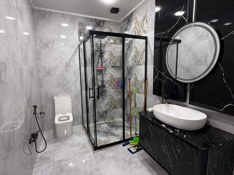 5 otaqlı həyət evi/bağ evi - Şüvəlan q. - 300 m²