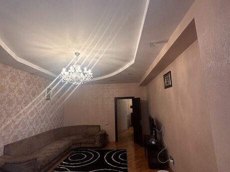 2 otaqlı yeni tikili - 8-ci mikrorayon q. - 107 m²