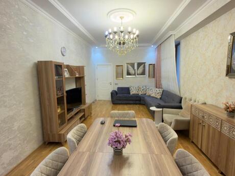 3-комн. новостройка - м. Кара Караев - 112 м²