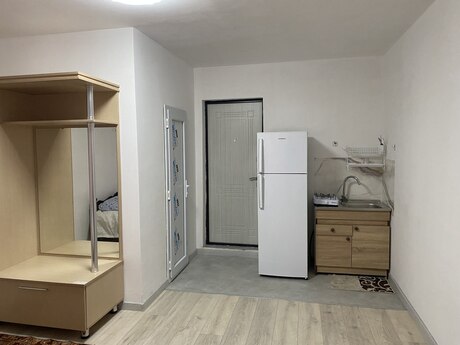 1 otaqlı köhnə tikili - Zabrat q. - 41 m²