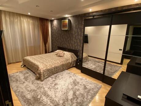 3 otaqlı köhnə tikili - Nəsimi m. - 94 m²