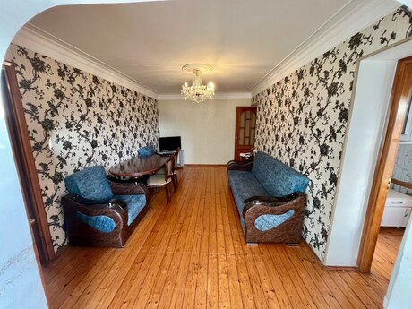 3 otaqlı köhnə tikili - Neftçilər m. - 66 m²