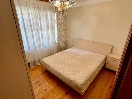 3 otaqlı köhnə tikili - Neftçilər m. - 66 m²