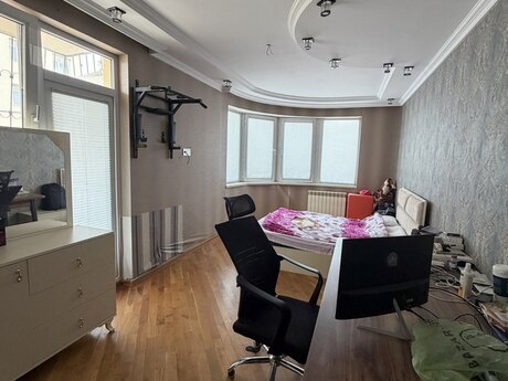 3 otaqlı yeni tikili - İnşaatçılar m. - 115 m²