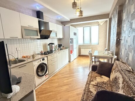 3 otaqlı yeni tikili - İnşaatçılar m. - 115 m²