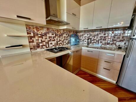 2 otaqlı köhnə tikili - Nəsimi m. - 55 m²