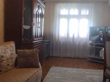 4 otaqlı köhnə tikili - Xalqlar Dostluğu m. - 85 m²