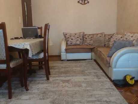 4 otaqlı köhnə tikili - Xalqlar Dostluğu m. - 85 m²
