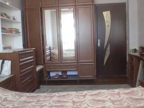 4 otaqlı köhnə tikili - Xalqlar Dostluğu m. - 85 m²
