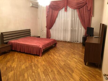 3 otaqlı yeni tikili - Elmlər Akademiyası m. - 140 m²