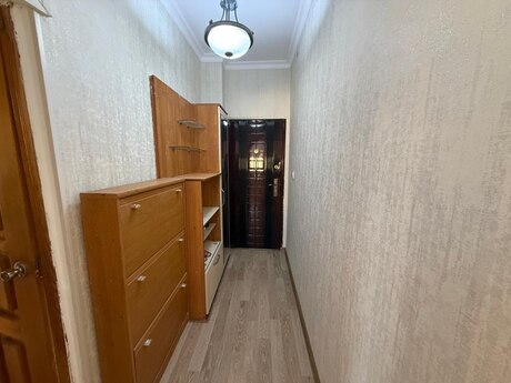 2 otaqlı köhnə tikili - Azadlıq Prospekti m. - 40 m²