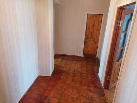 4 otaqlı köhnə tikili - Xalqlar Dostluğu m. - 100 m²