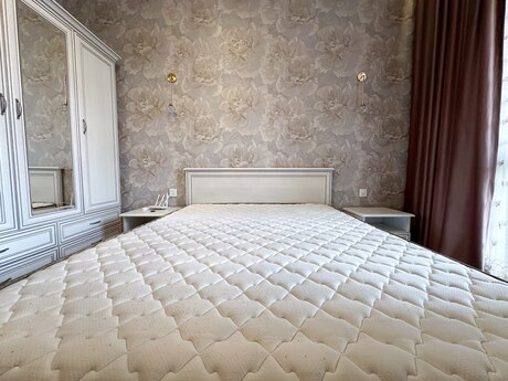 2-комн. новостройка - м. 8 ноября - 55 м²