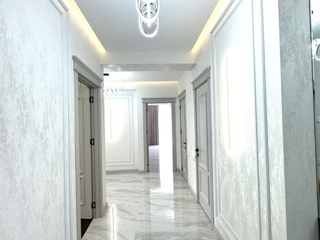 Объявление №6090476 - Баку, пос. Бадамдар, 3-комн., 140 м², 8/17 этаж