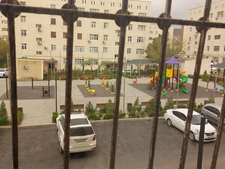 2 otaqlı köhnə tikili - Lökbatan q. - 57 m²