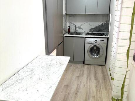 3 otaqlı köhnə tikili - Həzi Aslanov m. - 70 m²