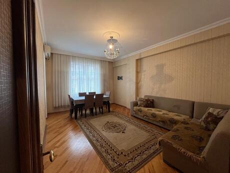 Elan №6090517 - Bakı, İnşaatçılar m., 2 otaqlı, 70 m², 11/17 mərtəbə