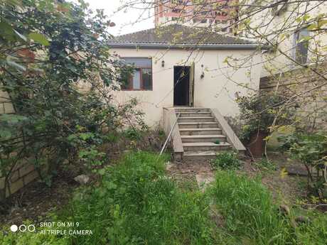 3 otaqlı həyət evi/bağ evi - Xırdalan - 100 m²