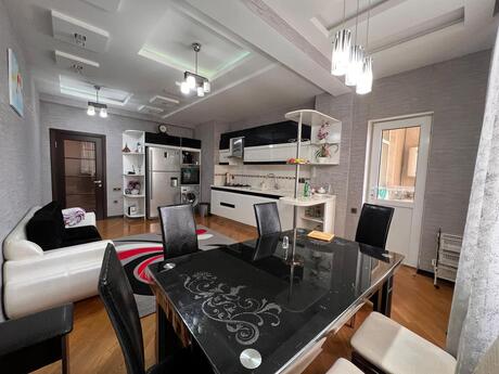 3 otaqlı yeni tikili - Şah İsmayıl Xətai m. - 150 m²