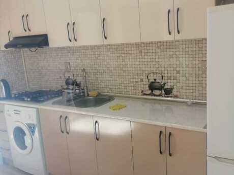 Elan №6090613 - Bakı, 20 Yanvar m., 3 otaqlı, 70 m², 8/12 mərtəbə