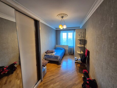 3 otaqlı köhnə tikili - Yasamal r. - 80 m²