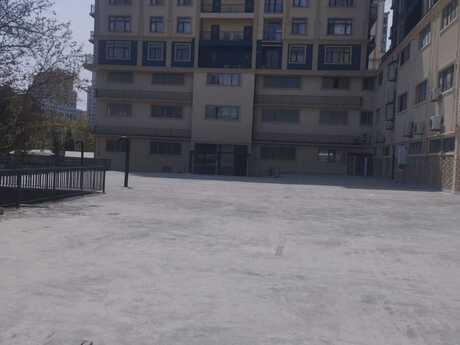 1 otaqlı yeni tikili - İnşaatçılar m. - 44.3 m²