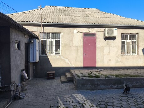 3 otaqlı həyət evi/bağ evi - Biləcəri q. - 100 m²