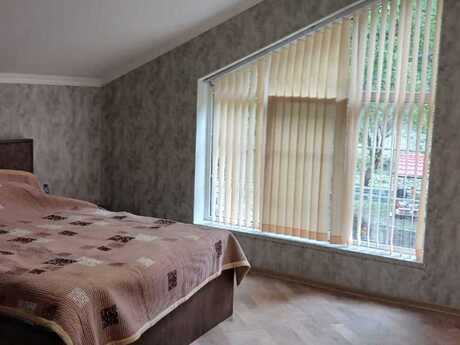 4 otaqlı həyət evi/bağ evi - Qax - 90 m²