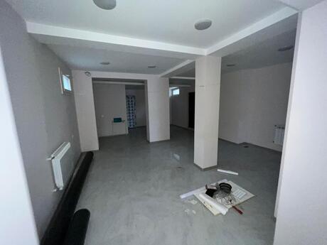 Obyekt - İnşaatçılar m. - 120 m²