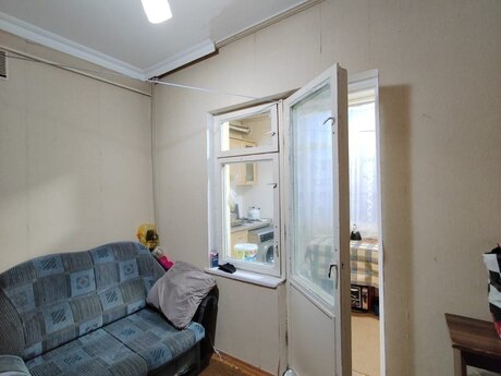 1 otaqlı köhnə tikili - Xalqlar Dostluğu m. - 40 m²