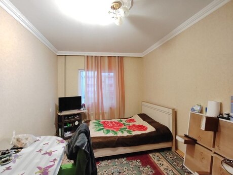 1 otaqlı köhnə tikili - Xalqlar Dostluğu m. - 40 m²