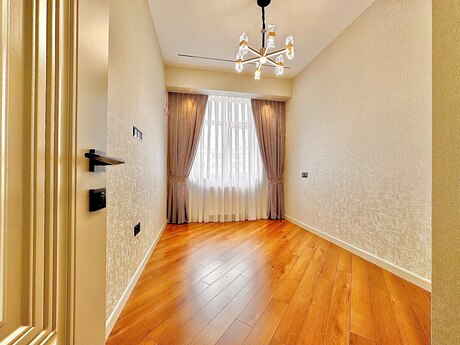 3-комн. новостройка - м. Кара Караев - 63 м²